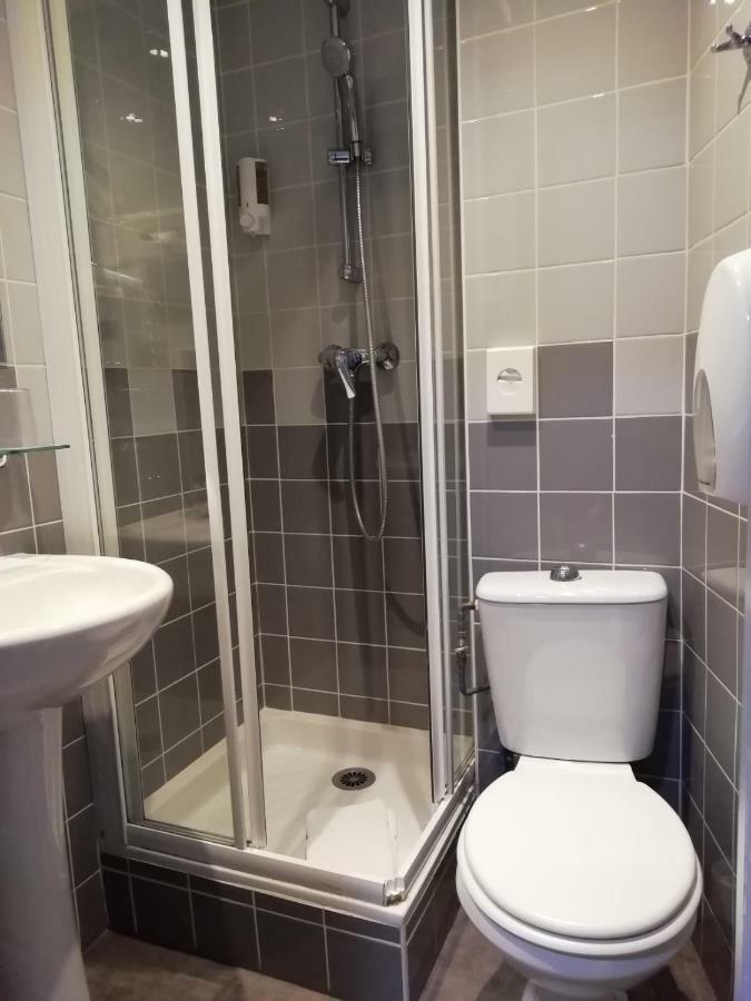 Single Room,1105406571:JPEG